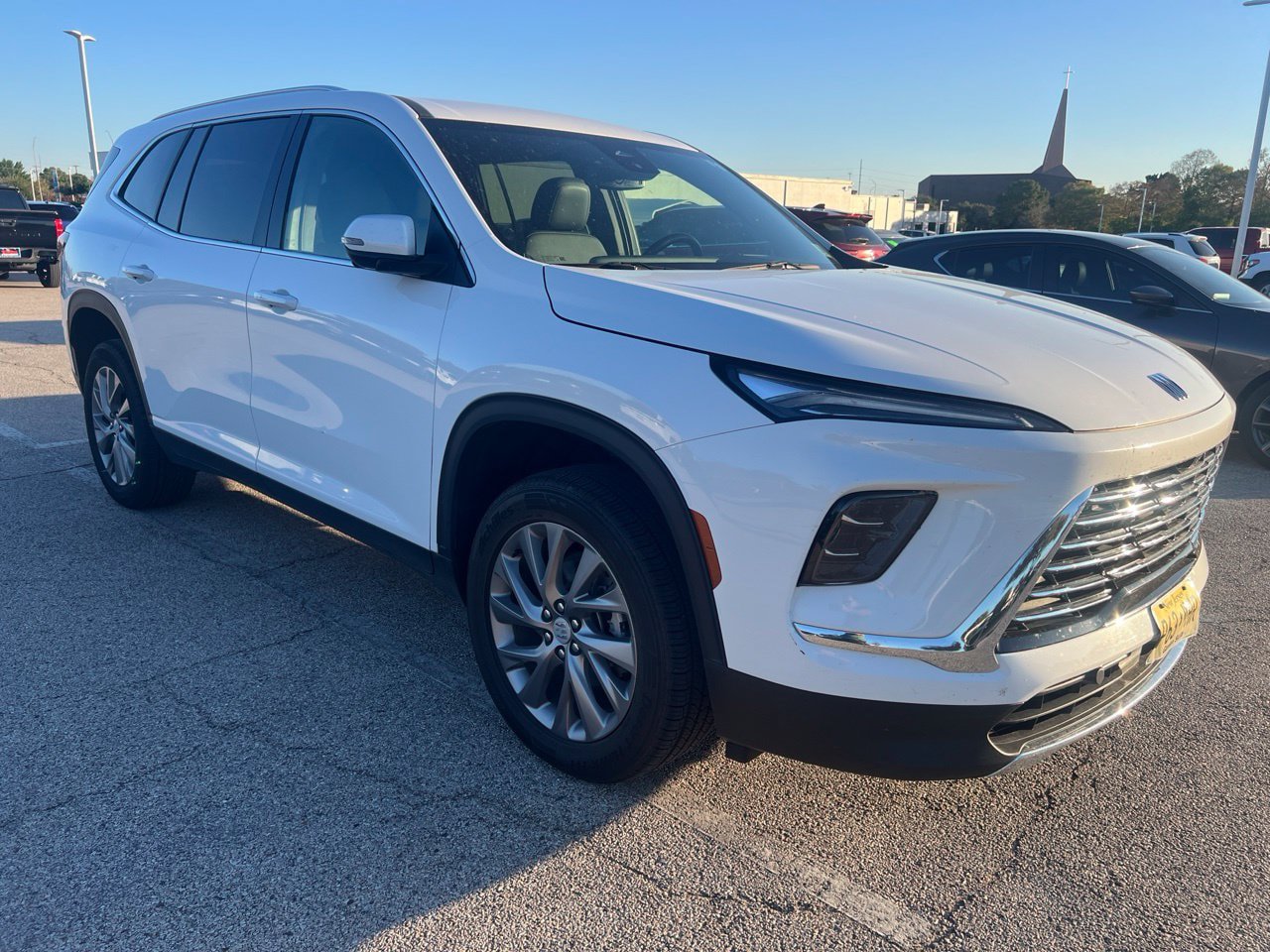 Used 2025 Buick Enclave Preferred