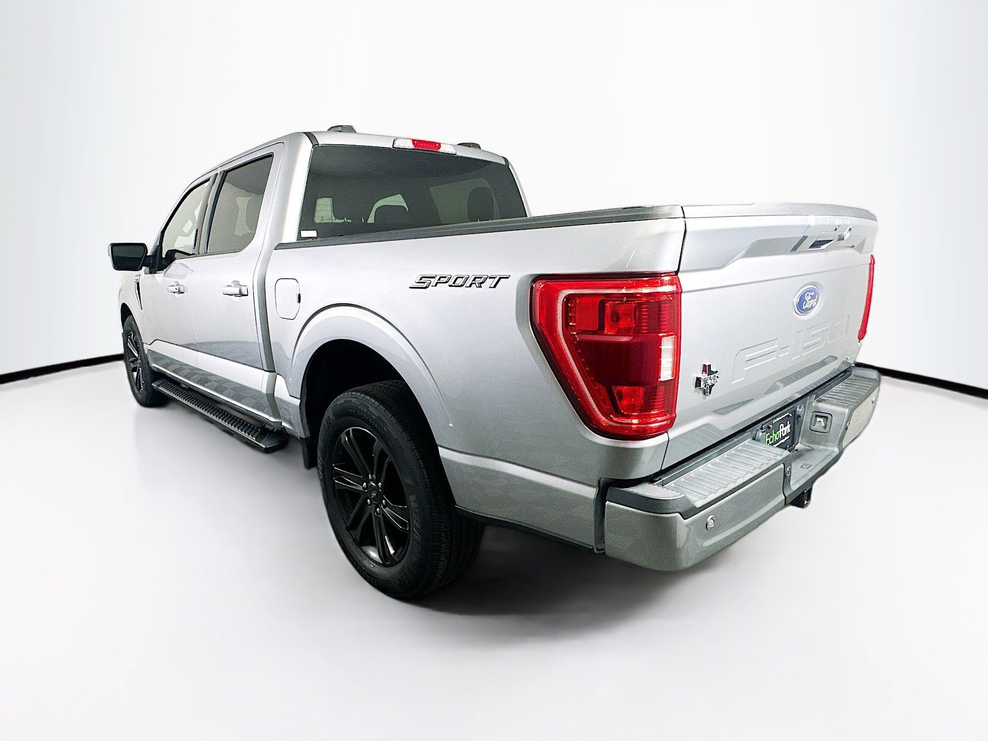 Used 2022 Ford F150 XLT w/ Equipment Group 302A High RWD image 5
