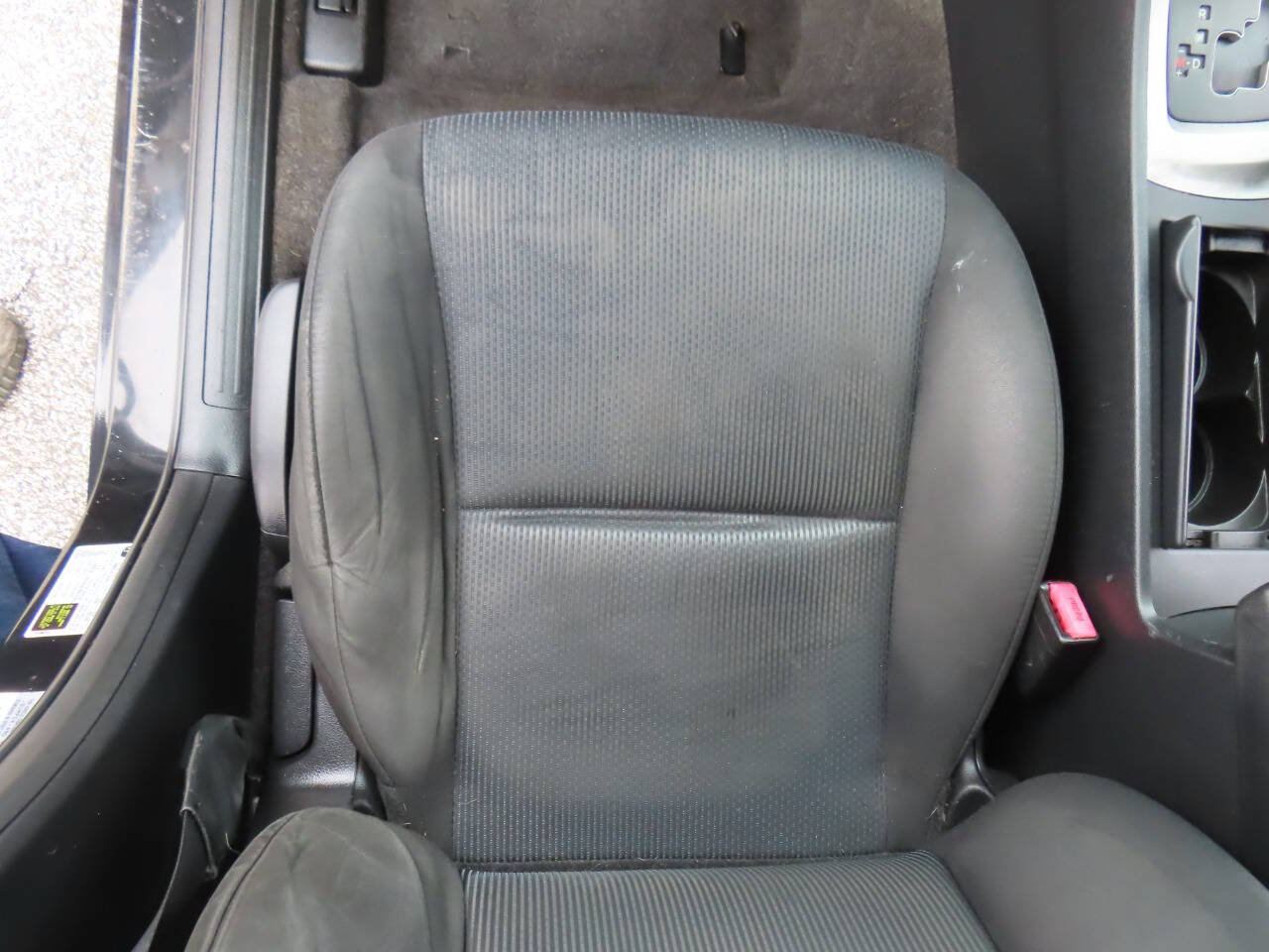 Used 2011 MAZDA MAZDA3 i Sport FWD image 45