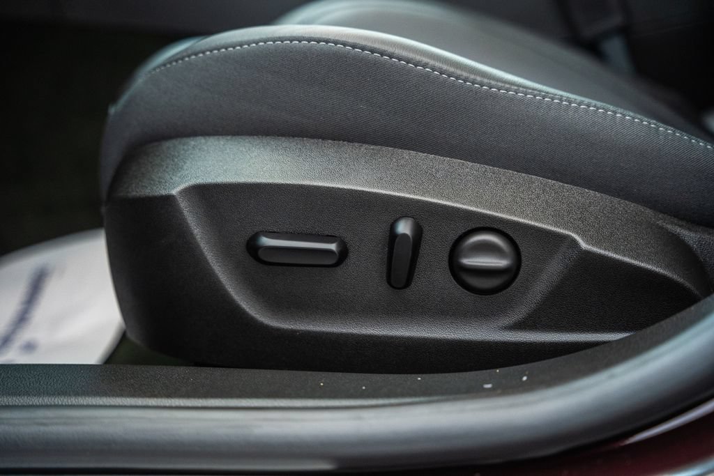 Used 2017 Buick Regal GS FWD image 37