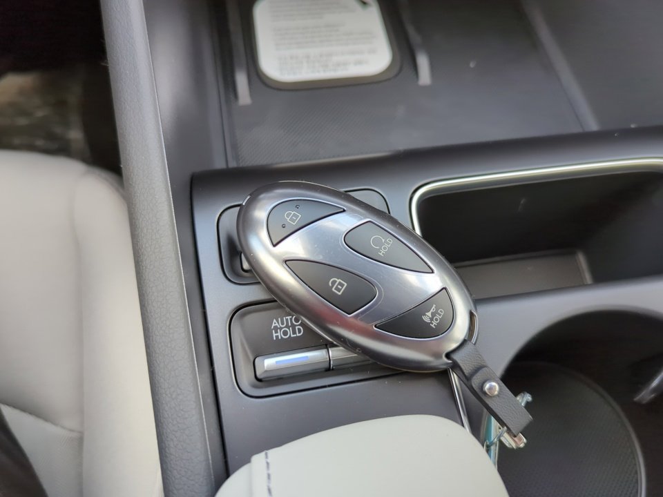 New 2026 Hyundai Sonata SEL FWD image 30