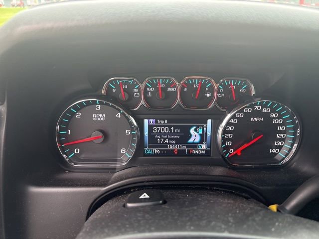 Used 2016 Chevrolet Suburban LS RWD image 11