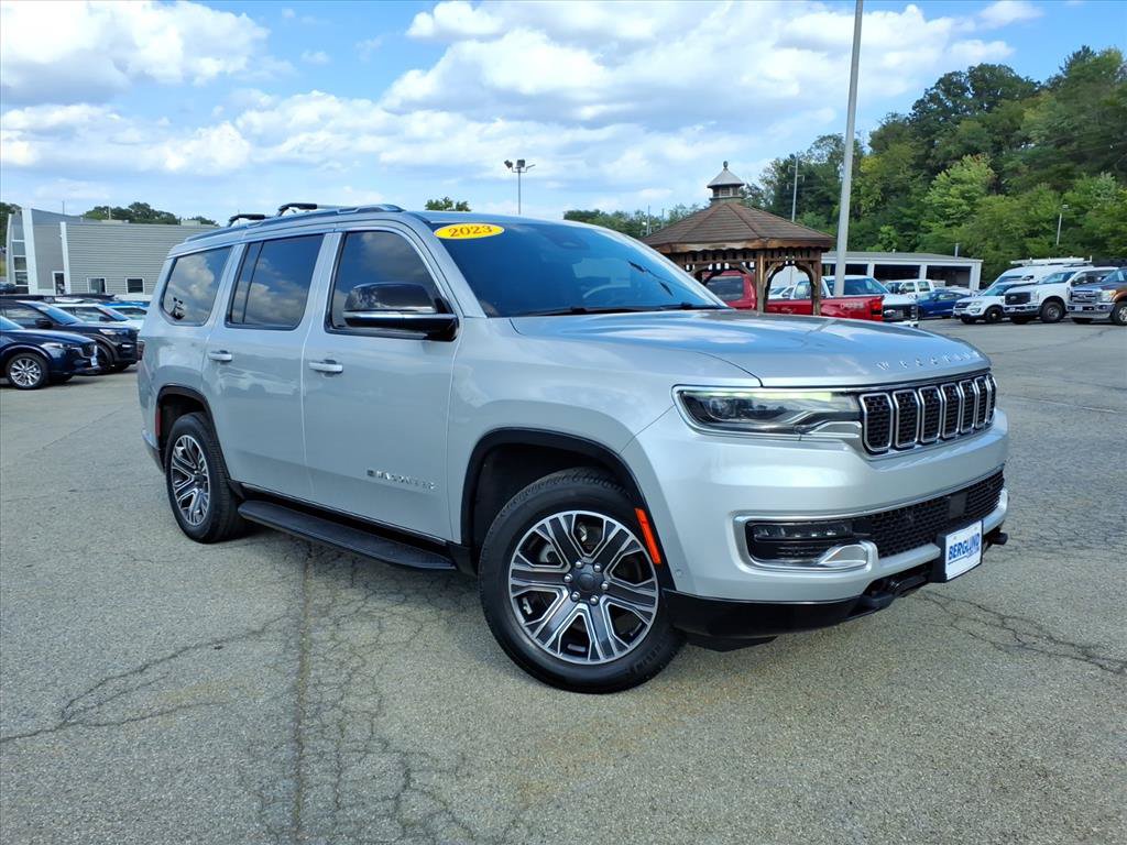 Used 2023 Jeep Wagoneer 4WD w/ Premium Group I
