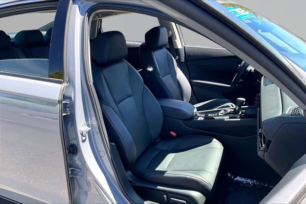 Certified 2025 Honda Accord Touring image 20