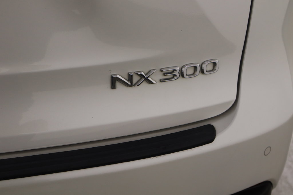 Used 2021 Lexus NX 300 FWD w/ Accessory Package 2 image 40