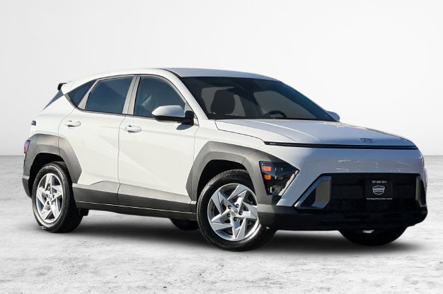 New 2027 Hyundai Kona SE