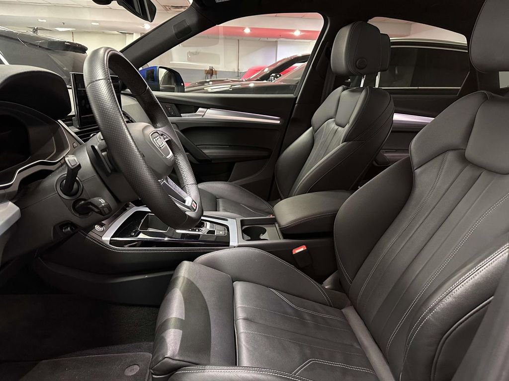 Used 2025 Audi Q5 2.0T Premium Plus w/ Premium Plus Package image 12