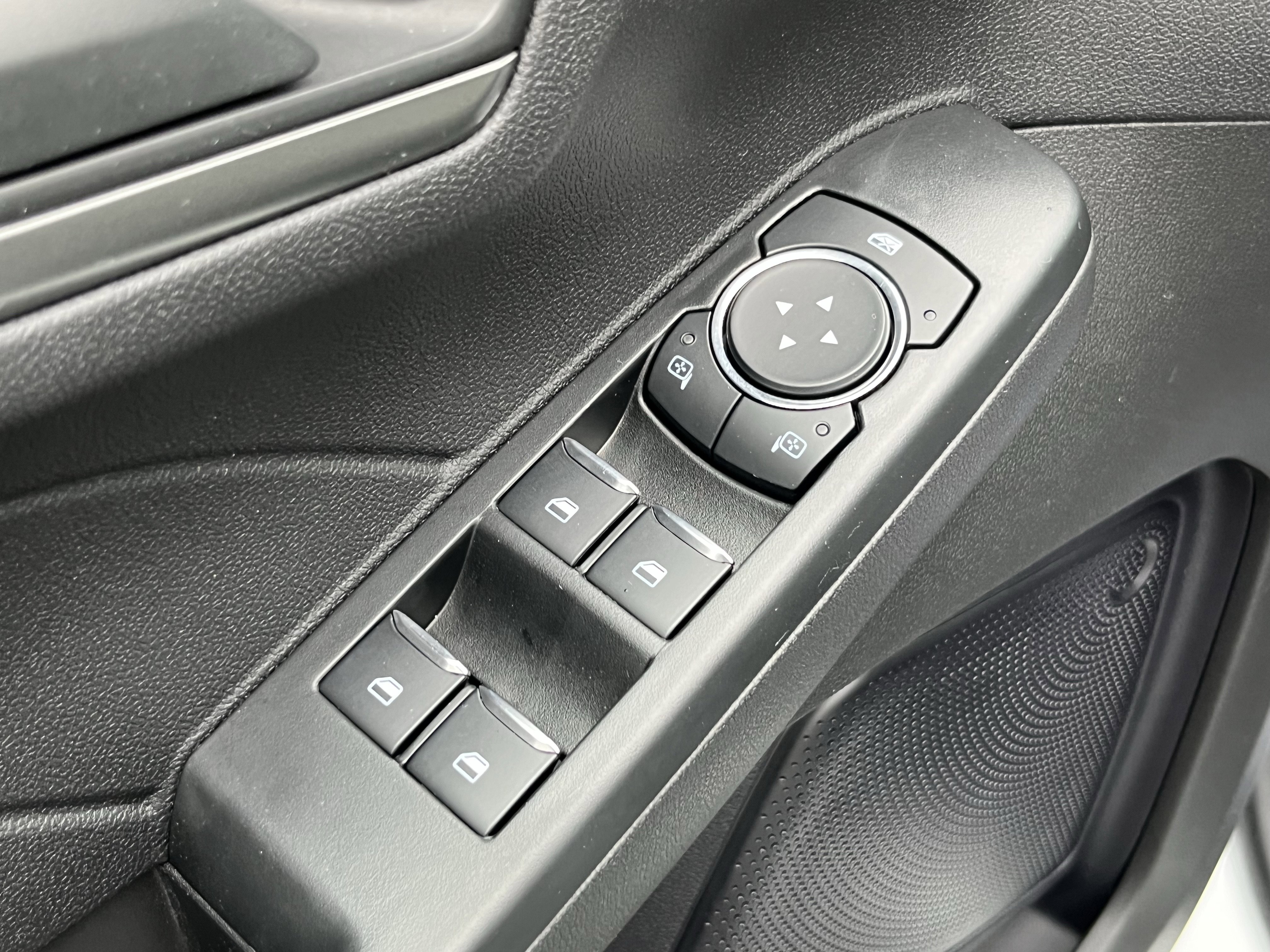 Used 2024 Ford Escape Active w/ Cold Weather Package image 39