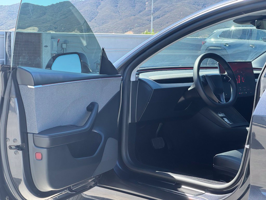 Used 2025 Tesla Model 3 Long Range RWD image 7