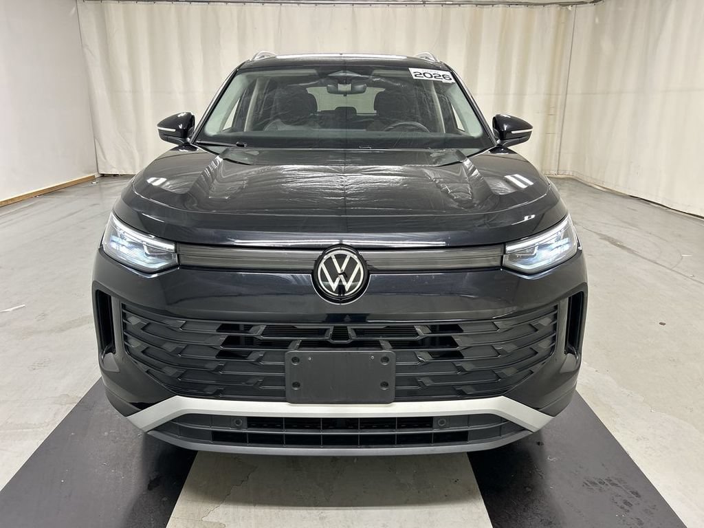 Certified 2026 Volkswagen Tiguan S AWD/4WD image 3