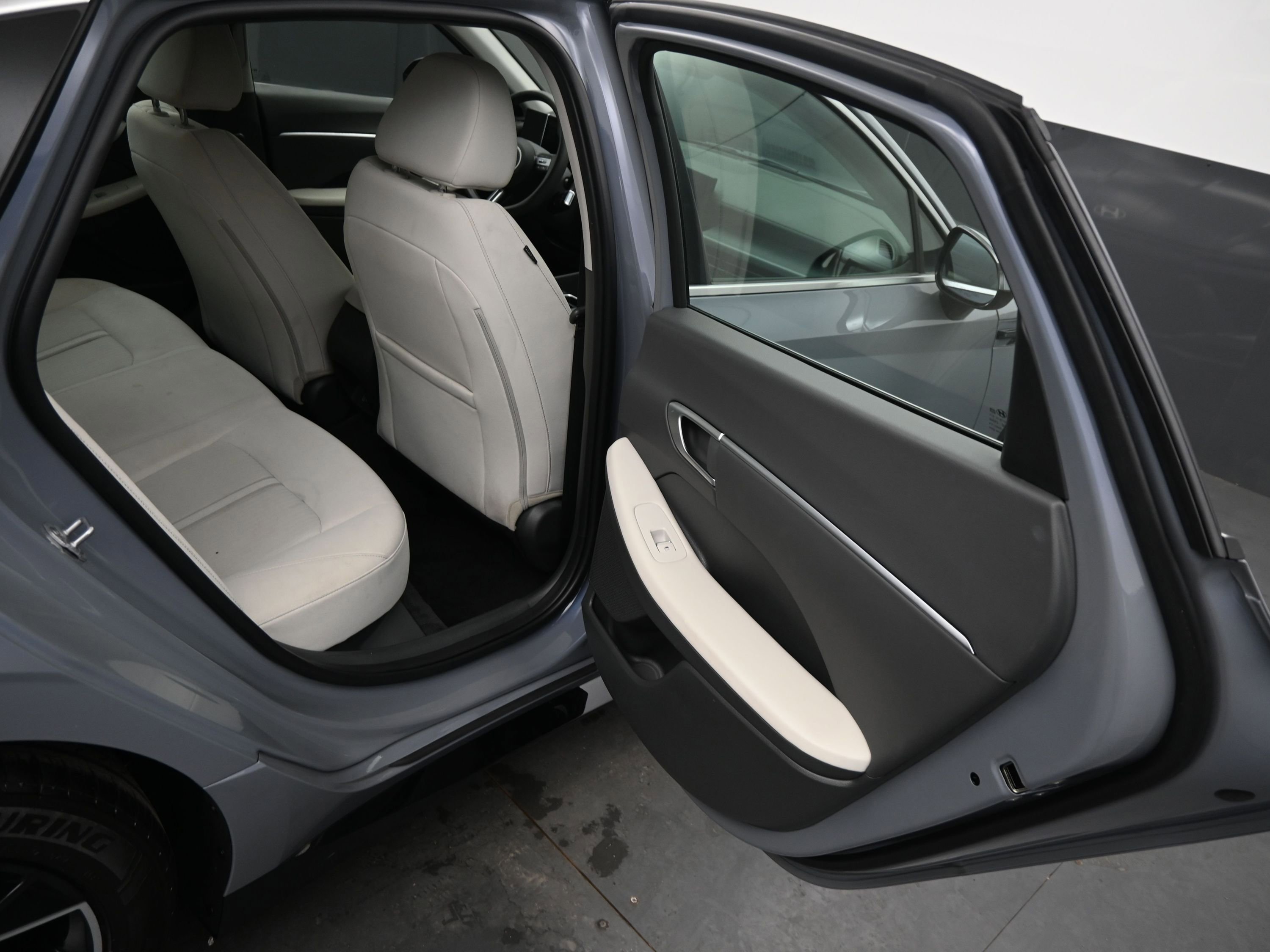 Used 2025 Hyundai Sonata SEL image 12