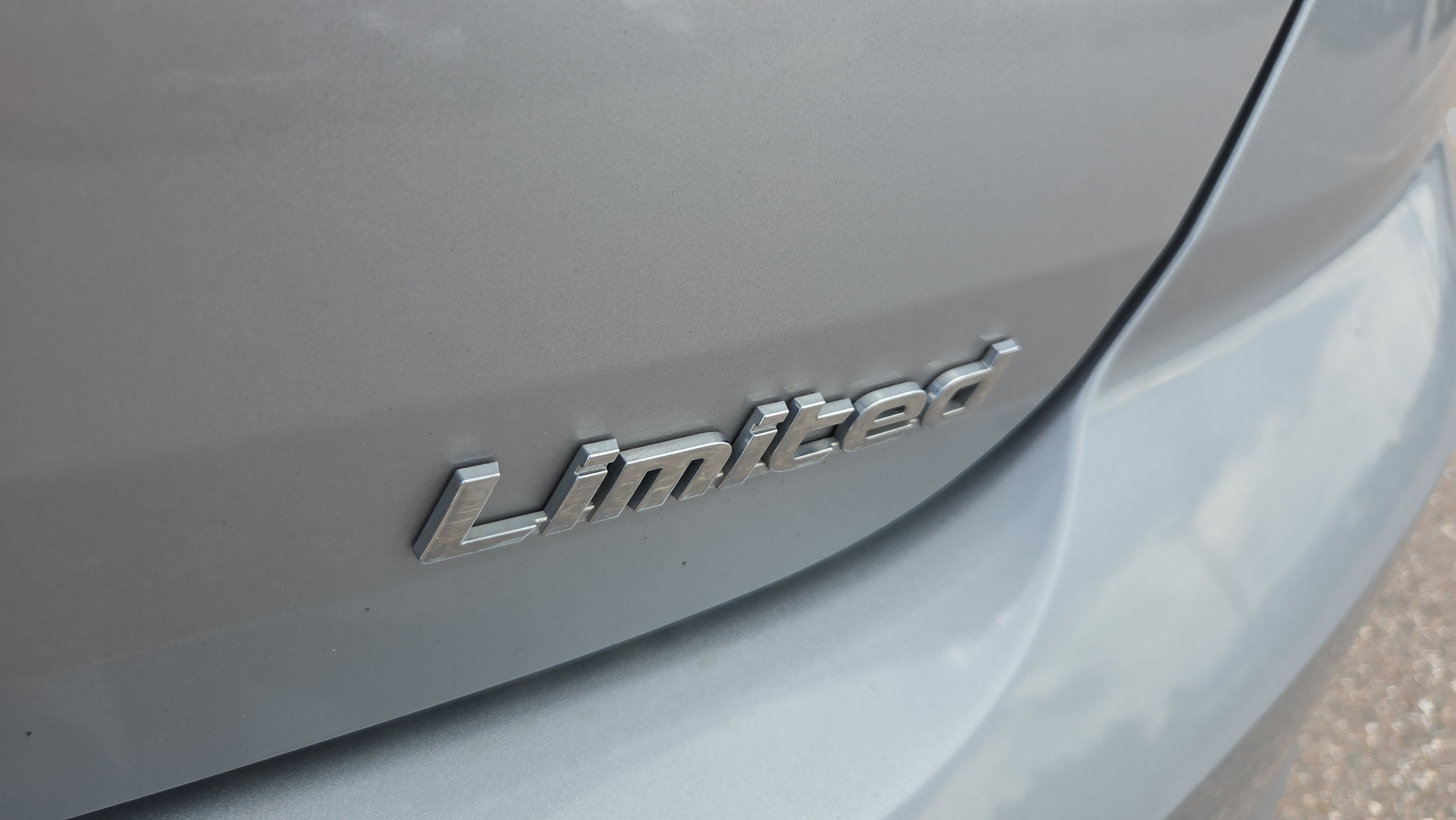 Used 2020 Hyundai Elantra Limited w/ Cargo Package (C1) FWD image 31