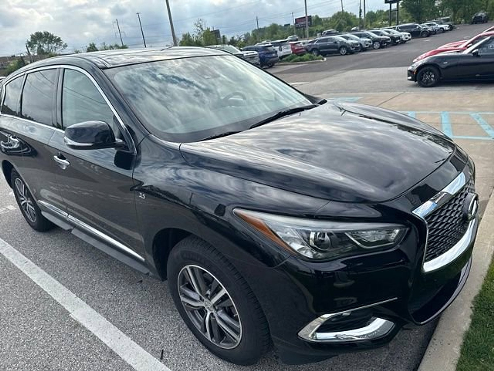 Used 2019 INFINITI QX60 Pure AWD/4WD image 2