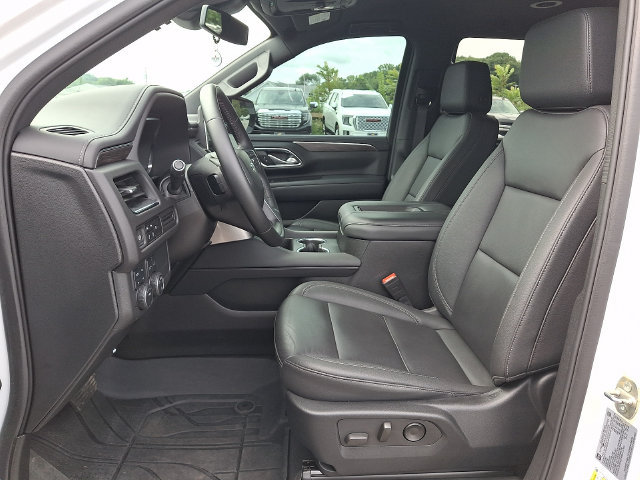 Used 2024 Chevrolet Tahoe Z71 AWD/4WD image 2