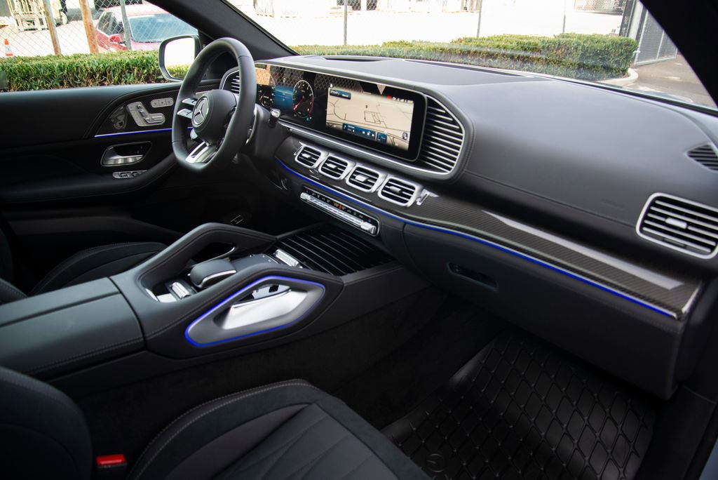 New 2026 Mercedes-Benz GLE 53 AMG 4MATIC Coupe image 18