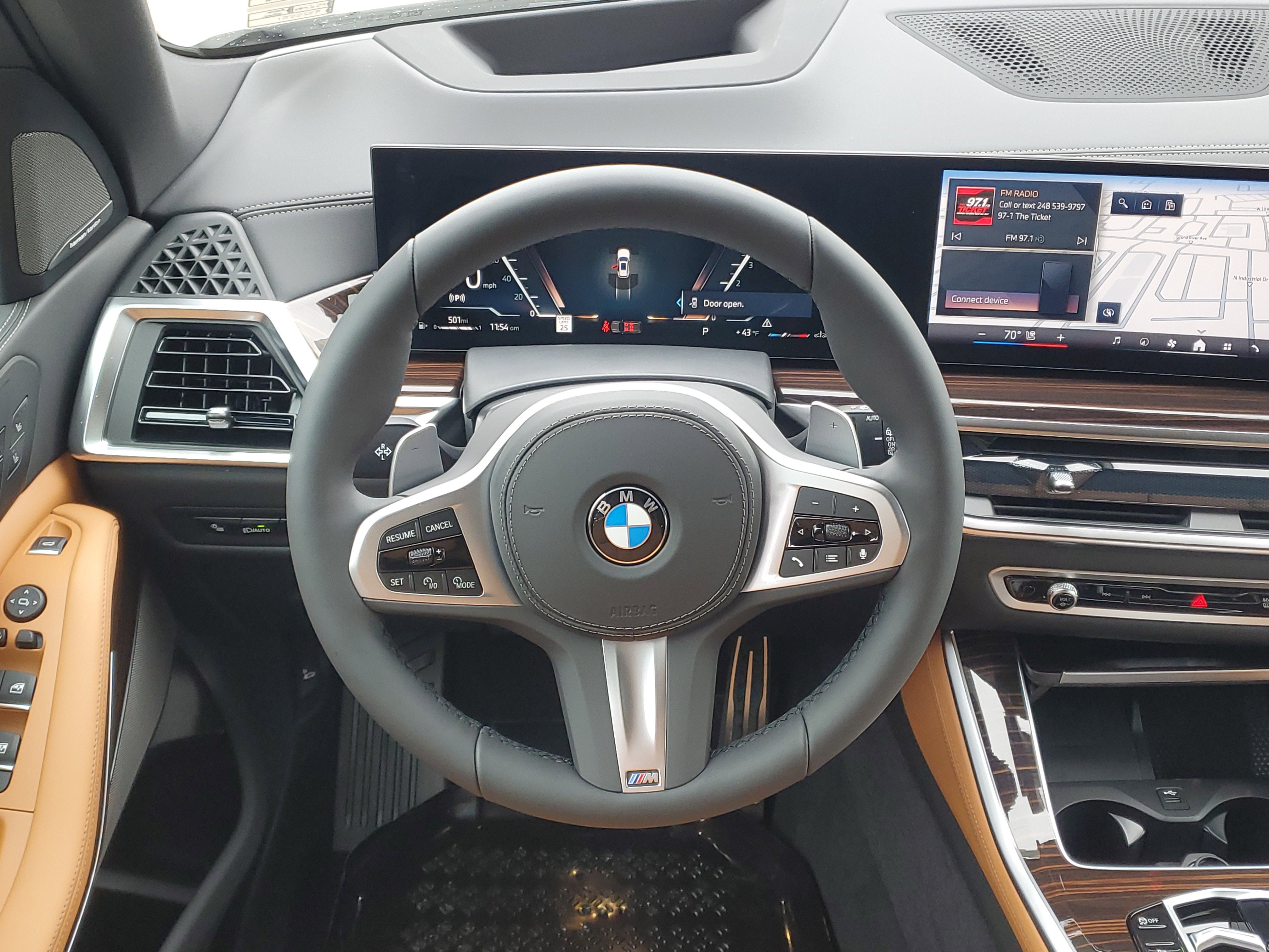 New 2026 BMW X5 xDrive40i w/ M Sport Package AWD/4WD image 23