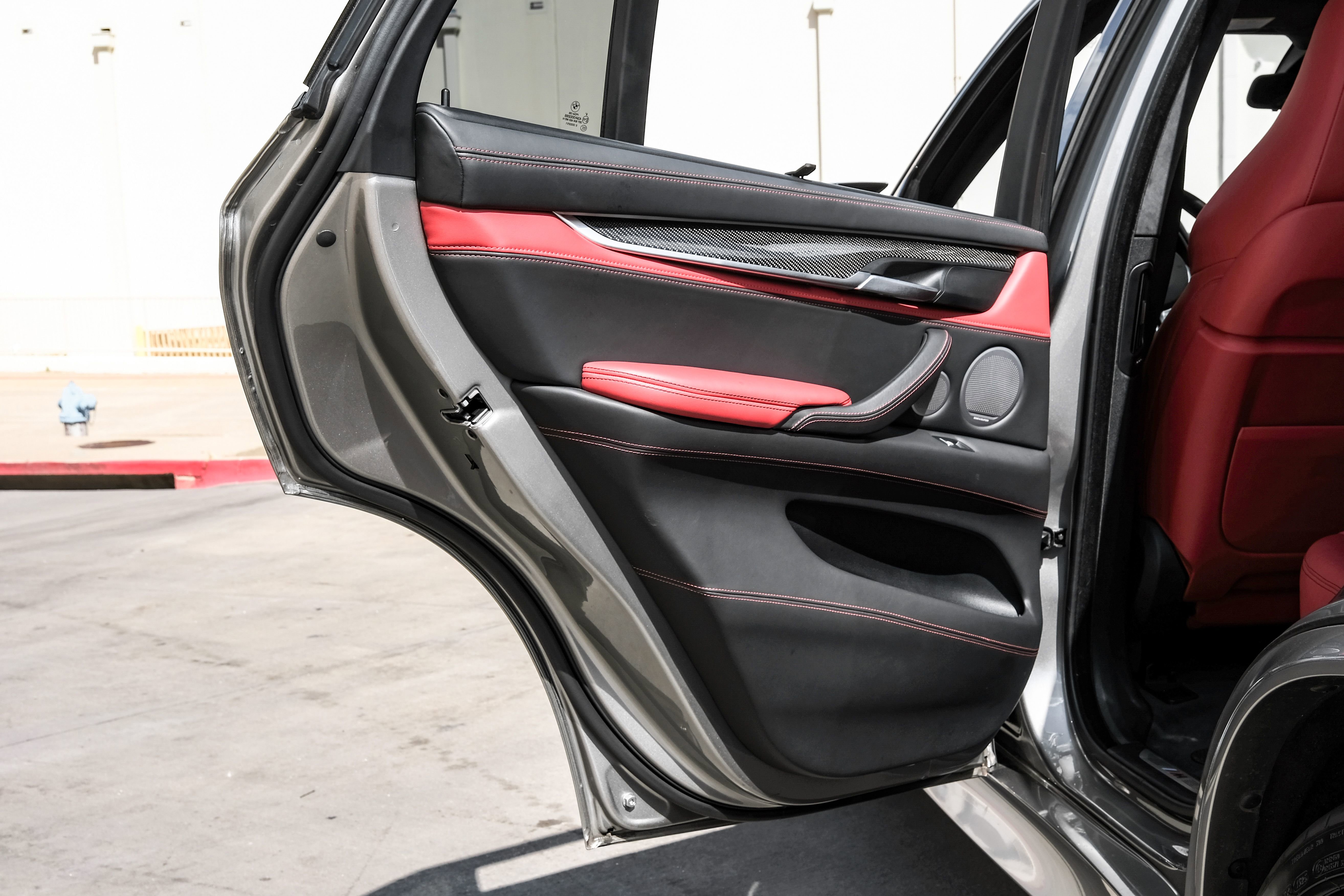 Used 2017 BMW X5 M image 49