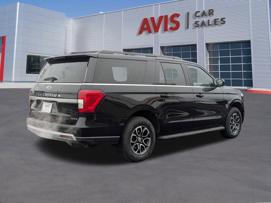 Used 2024 Ford Expedition Max XLT image 7