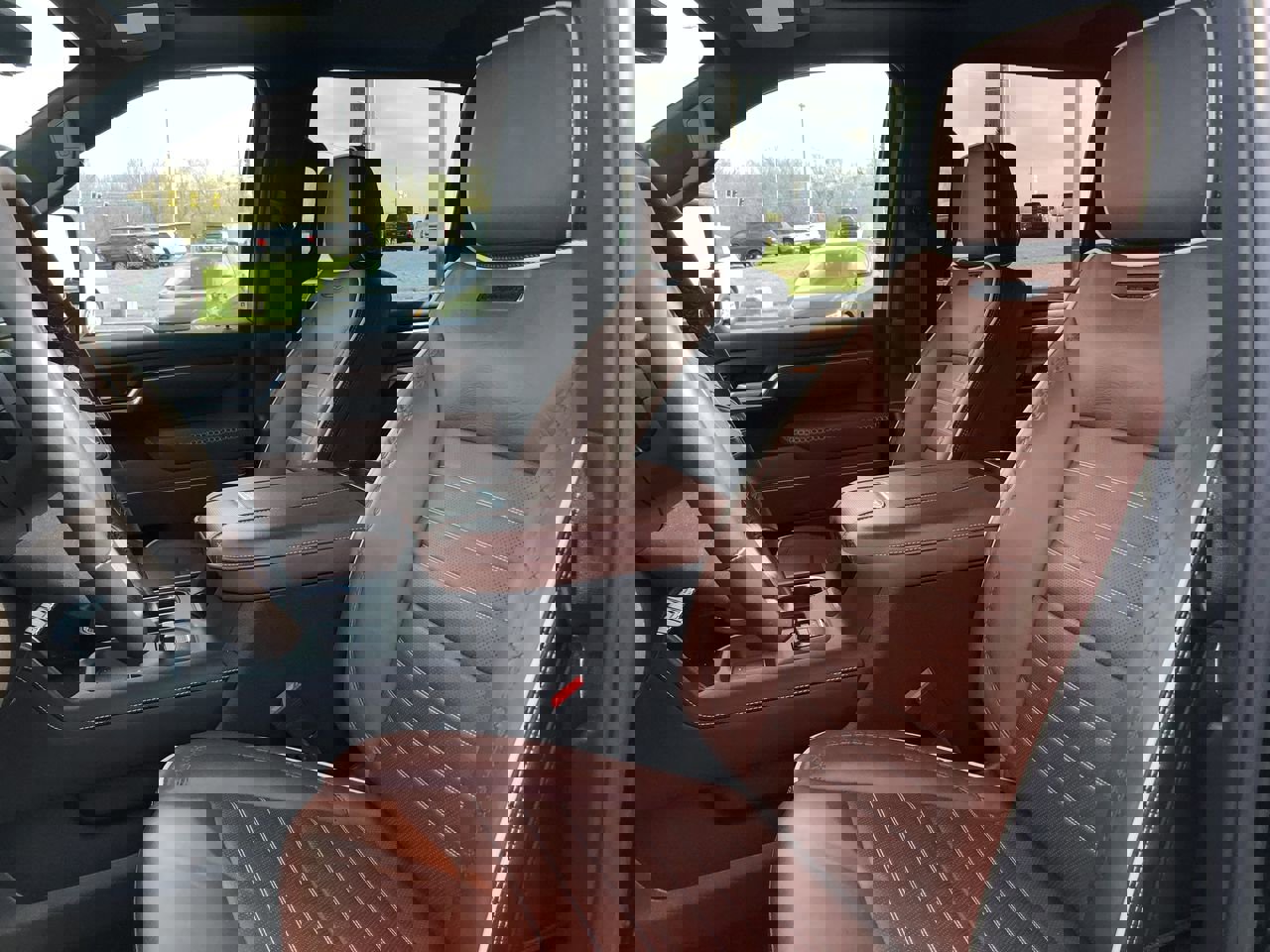 Used 2025 GMC Sierra 2500 Denali Ultimate image 21