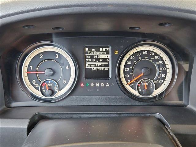 Used 2016 RAM 2500 Tradesman w/ Chrome Appearance Group AWD/4WD image 10