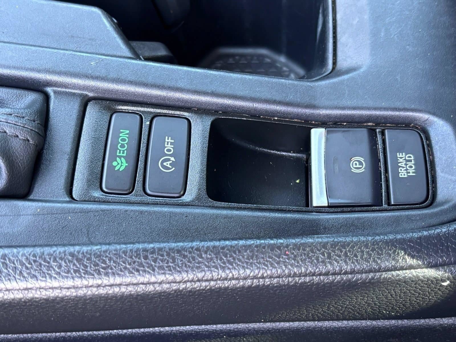Certified 2024 Honda Accord EX image 31