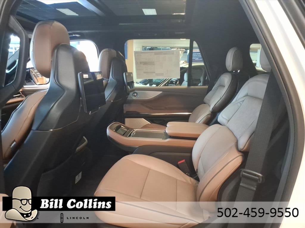 New 2026 Lincoln Navigator Black Label image 7