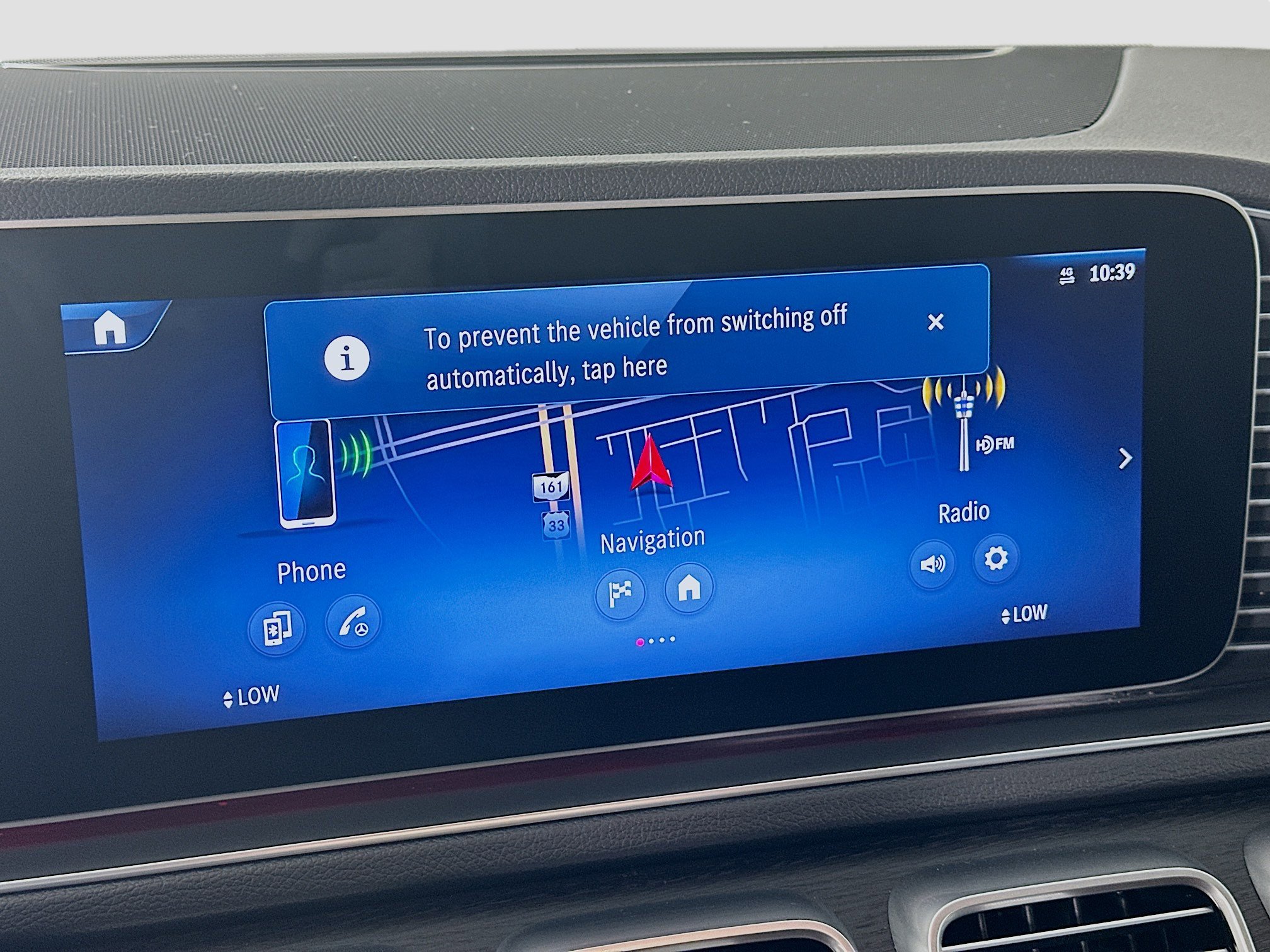 Certified 2024 Mercedes-Benz GLE 350 4MATIC w/ Winter Package image 19