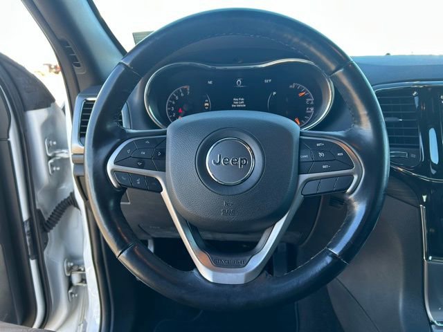 Used 2021 Jeep Grand Cherokee Laredo X image 10