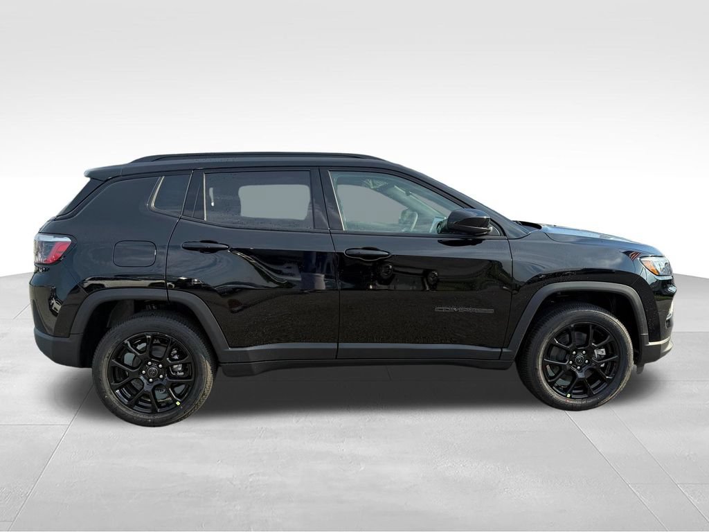 New 2026 Jeep Compass Latitude AWD/4WD image 6