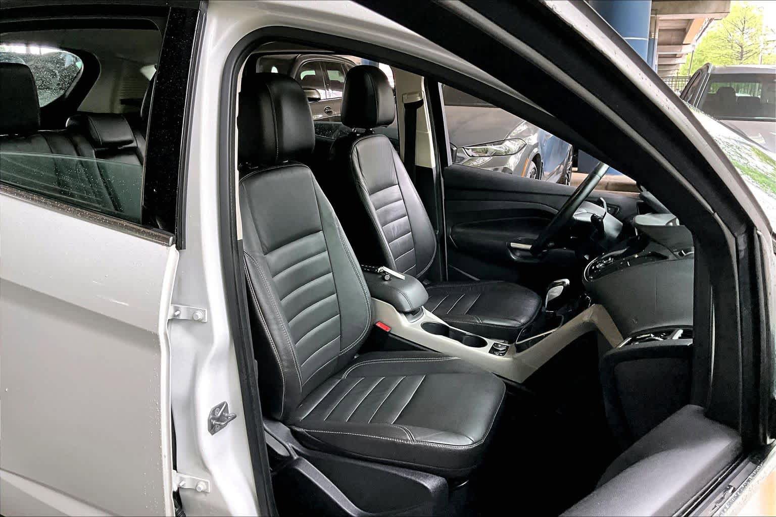 Used 2015 Ford C-MAX Energi SEL w/ Equipment Group 303A image 8