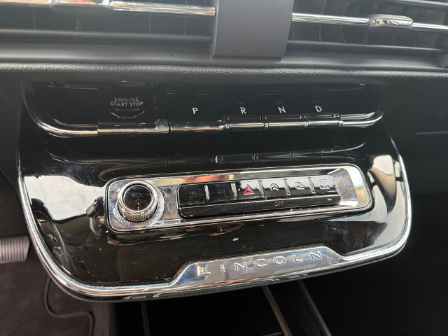 New 2026 Lincoln Corsair Premiere FWD image 27
