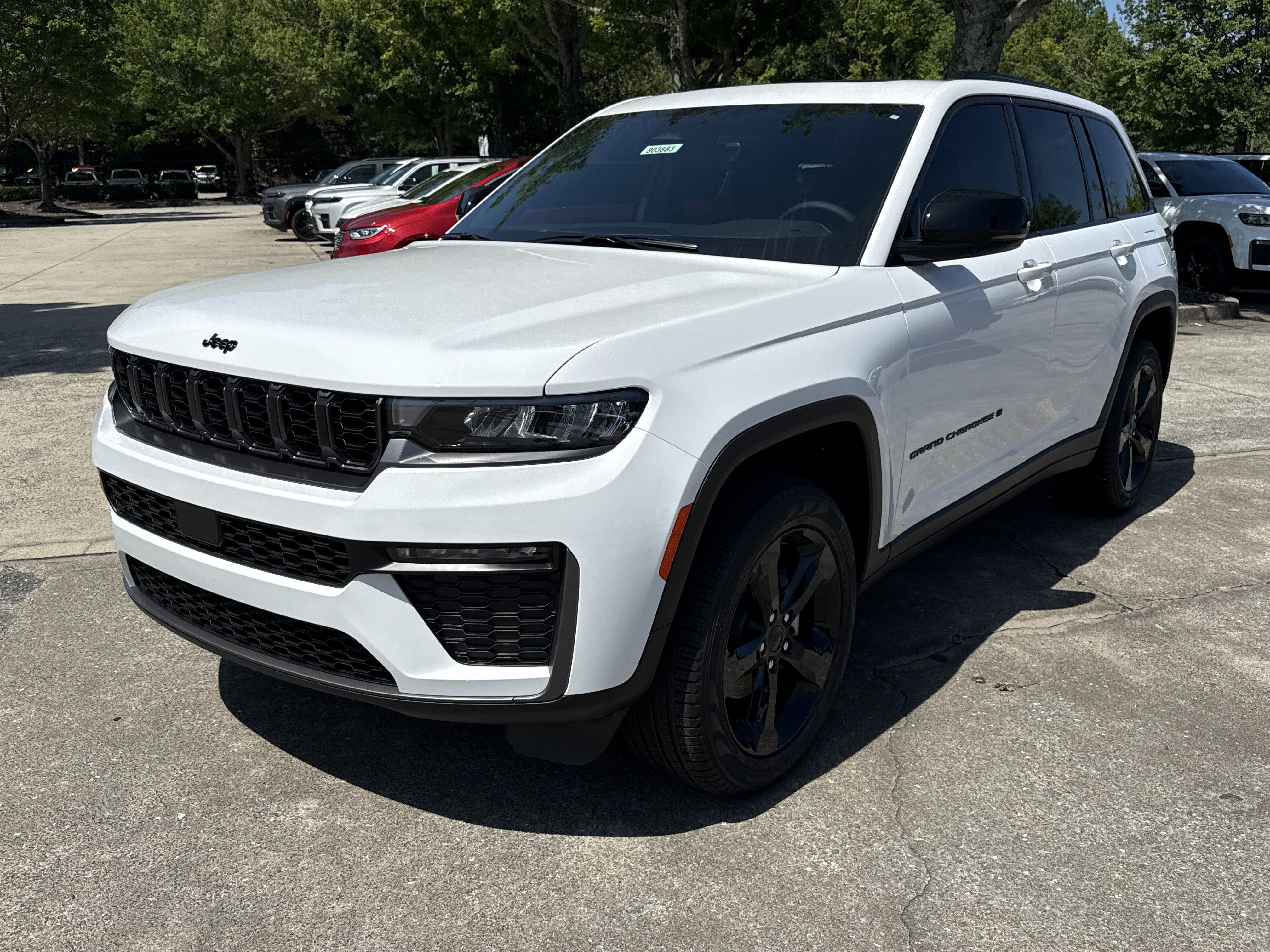 New 2026 Jeep Grand Cherokee Limited w/ Limited Altitude Package AWD/4WD image 3