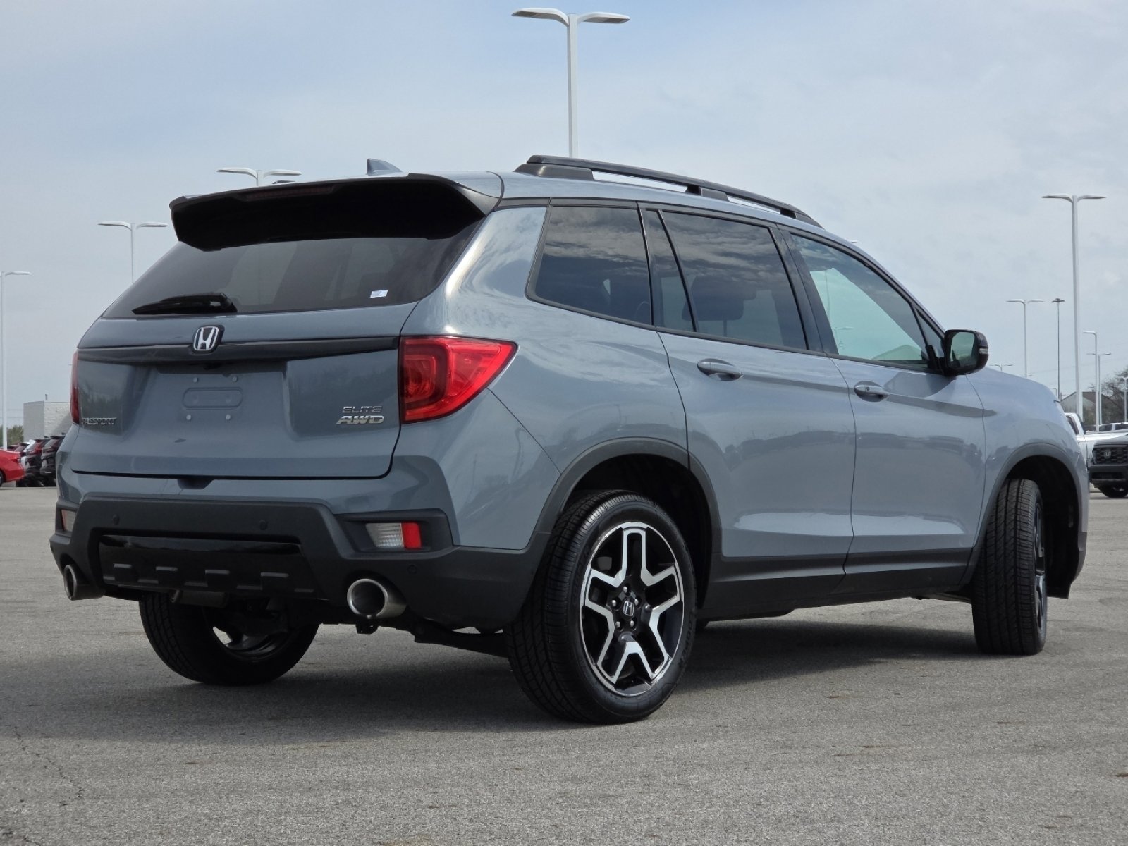 Used 2023 Honda Passport Elite image 21