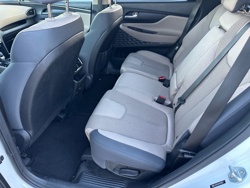 Used 2019 Hyundai Santa Fe SEL image 25