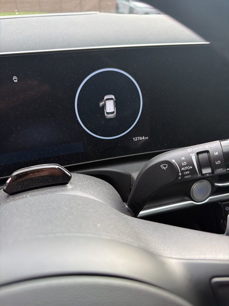 Certified 2025 Hyundai Tucson Limited image 13