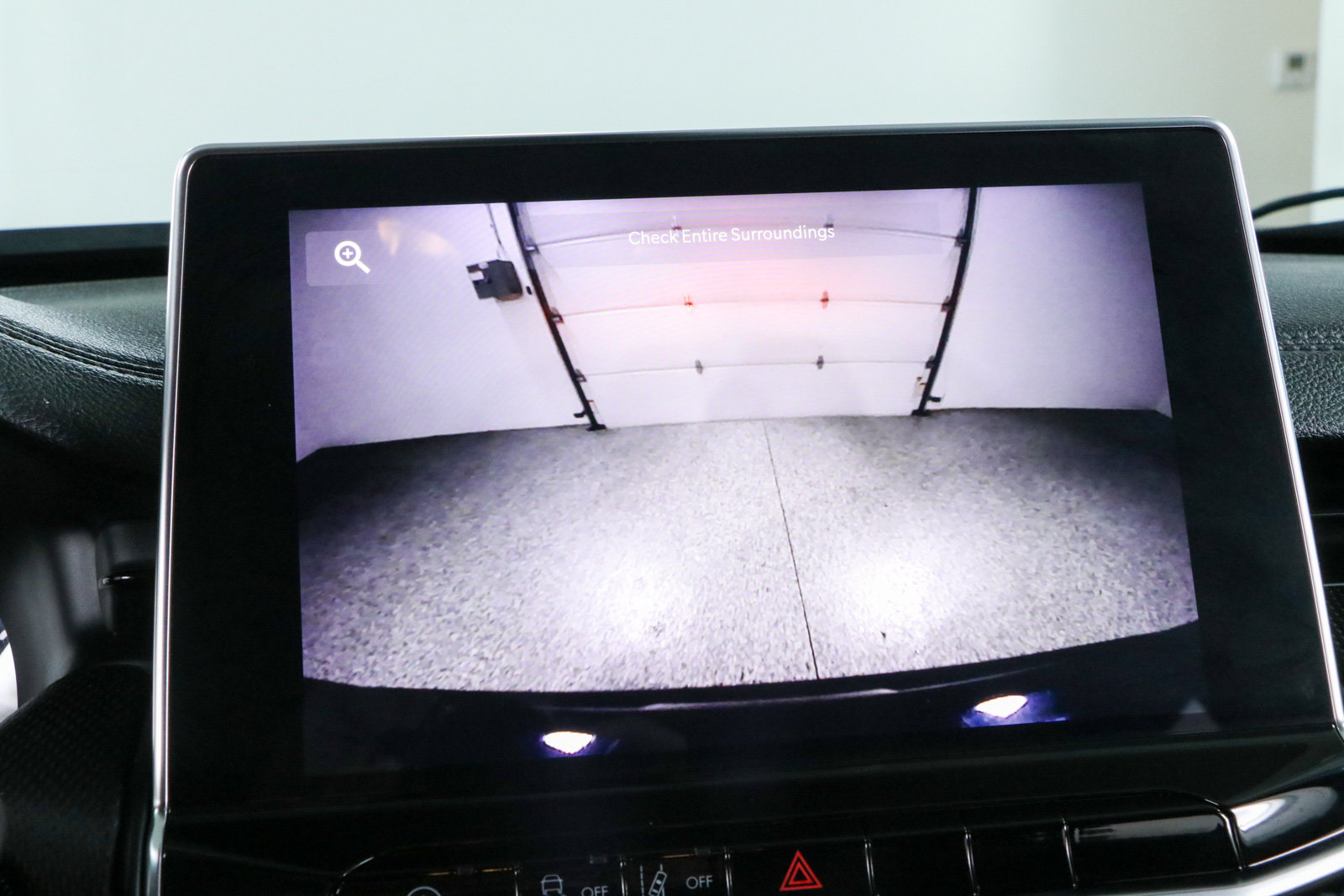 Used 2022 Jeep Compass Latitude FWD image 18
