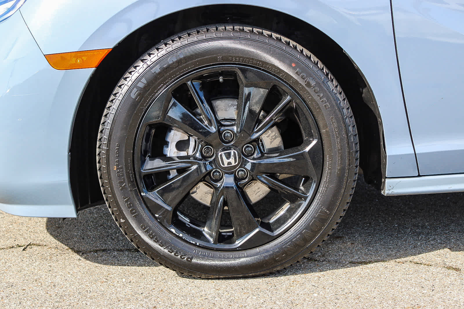 Certified 2023 Honda Odyssey Sport image 9