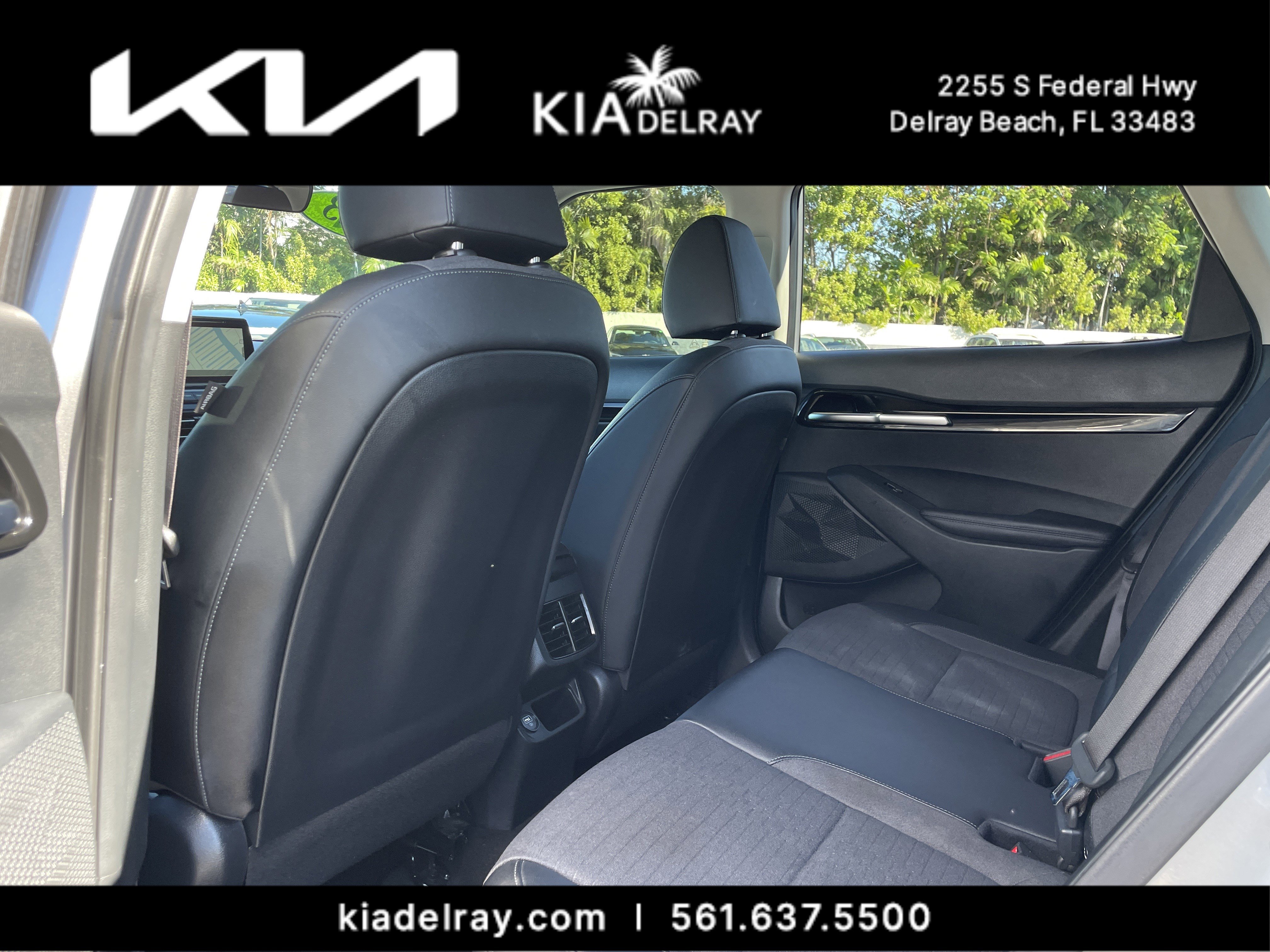 Used 2023 Kia Seltos S w/ Navigation Package image 14