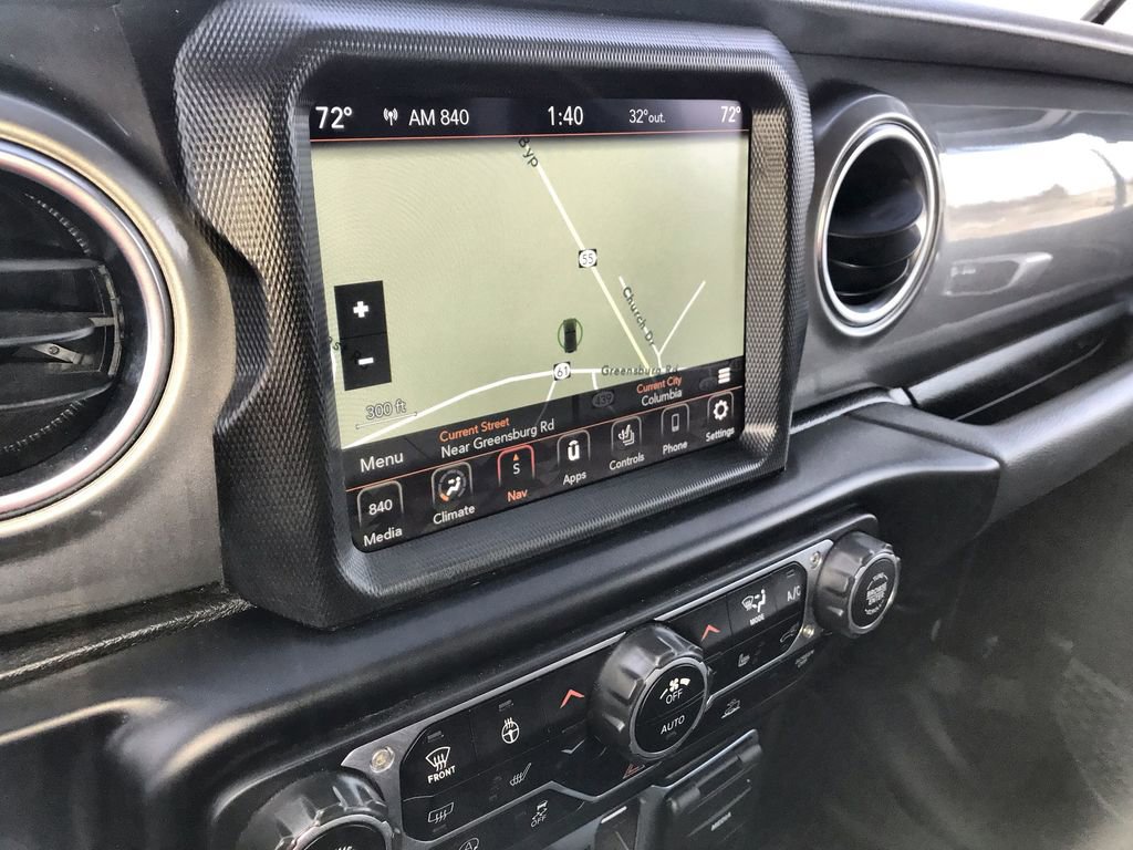 Used 2021 Jeep Wrangler Unlimited Sahara w/ Uconnect 4C Nav & Sound Group AWD/4WD image 16