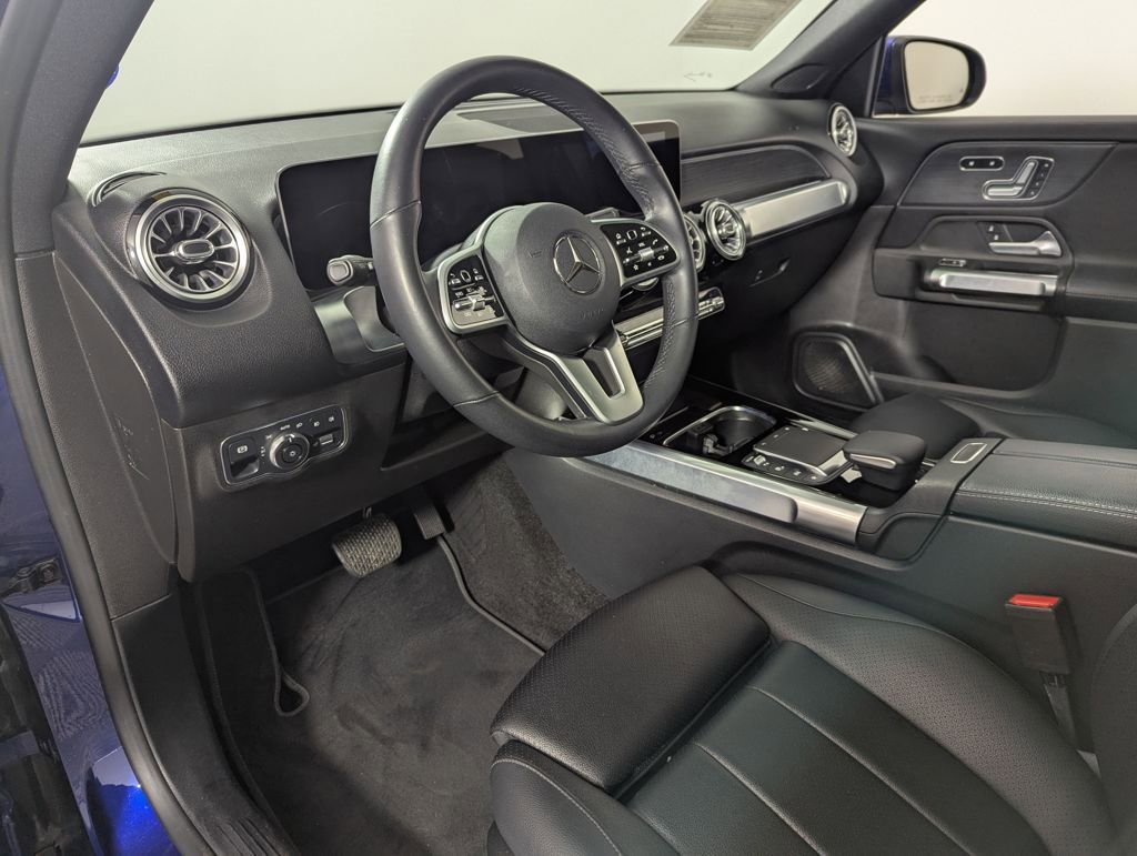 Used 2021 Mercedes-Benz GLB 250 image 31
