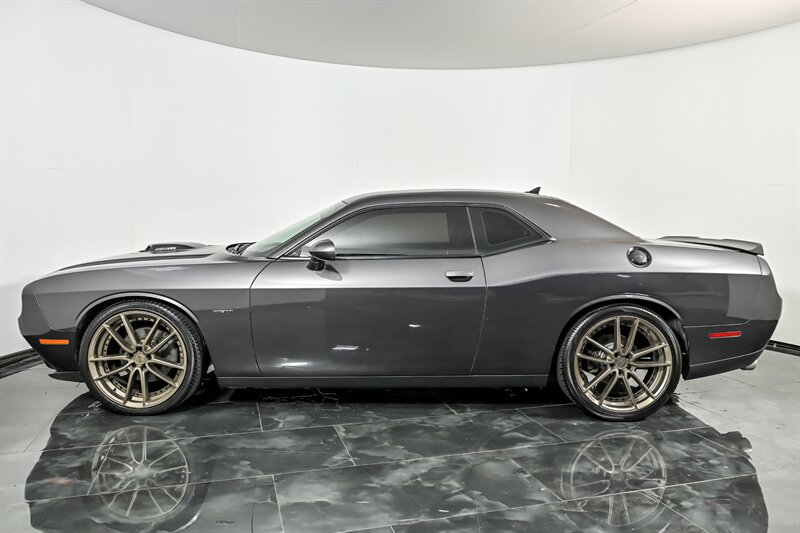 Used 2016 Dodge Challenger R/T Plus RWD image 6