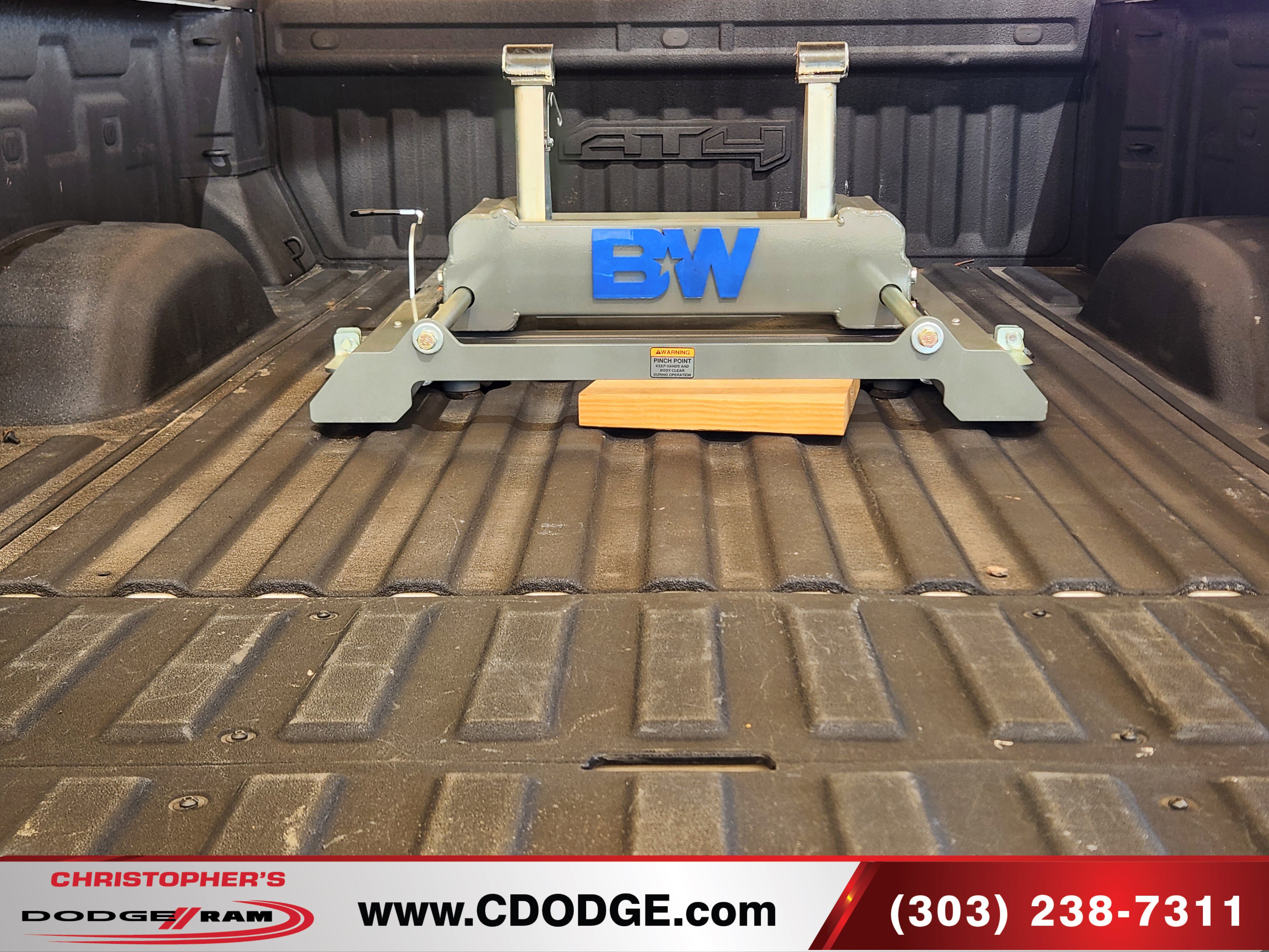 Used 2023 GMC Sierra 2500 AT4 w/ AT4 Preferred Package image 21