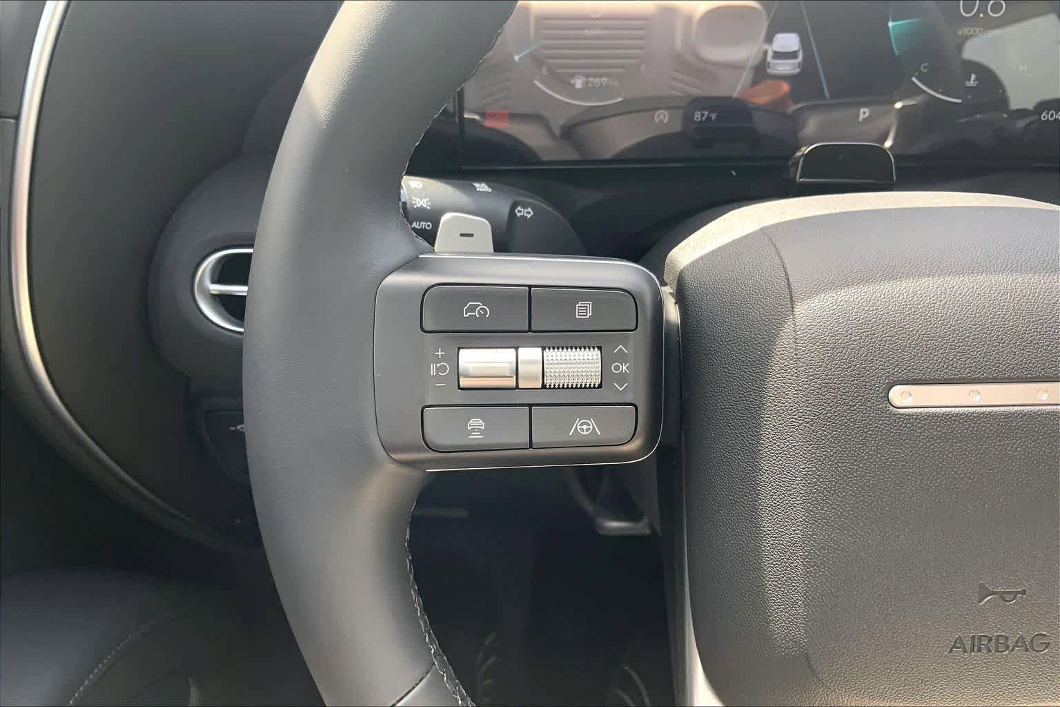 Certified 2026 Hyundai Palisade SEL FWD image 24