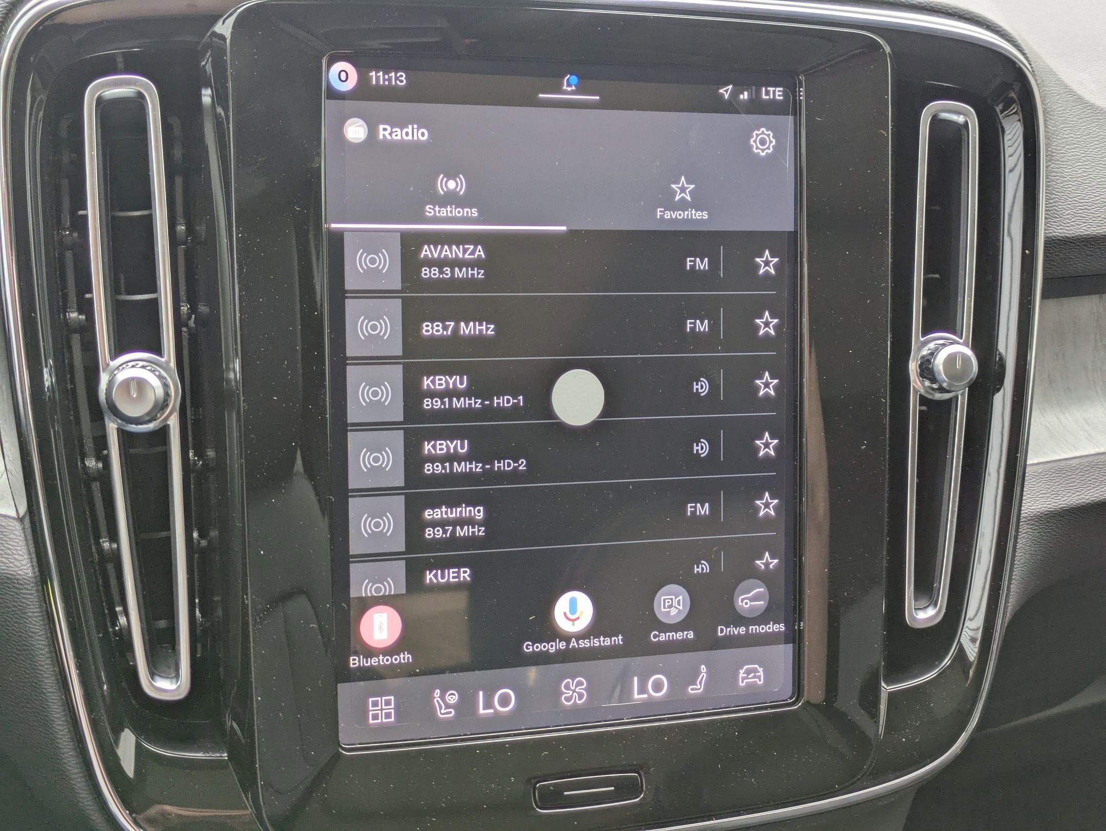 New 2026 Volvo XC40 B5 Plus w/ Protection Package Premier image 12