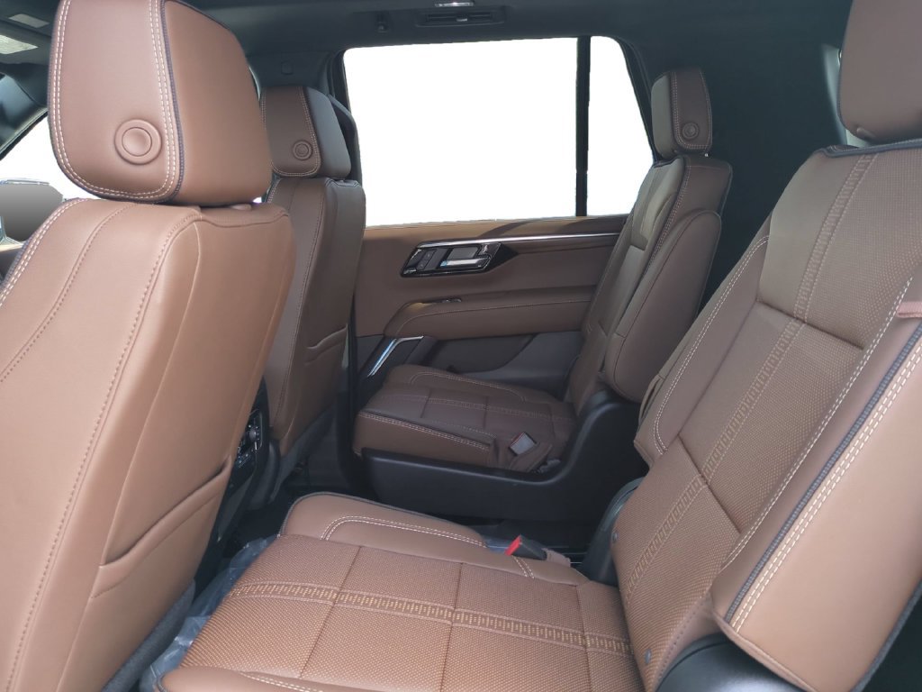New 2026 Chevrolet Tahoe High Country RWD image 14