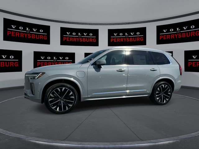 New 2026 Volvo XC90 T8 Plus w/ Protection Package Premier AWD/4WD image 4