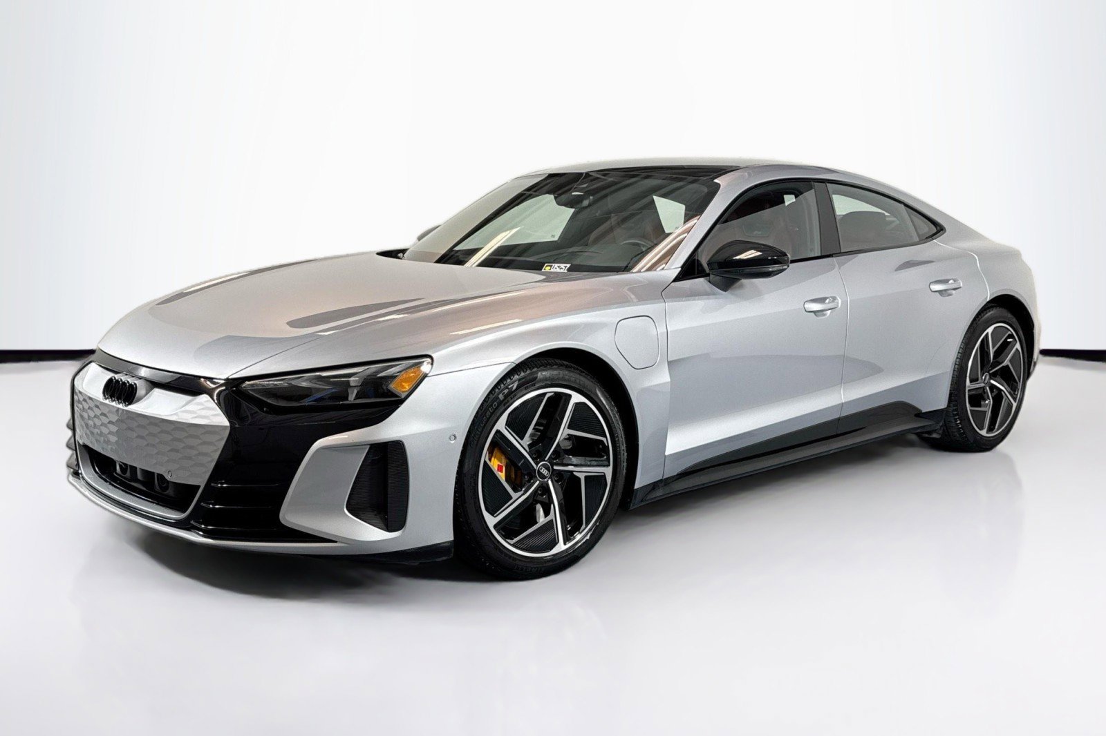 Used 2023 Audi RS e-tron GT w/ Carbon Performance Package image 1