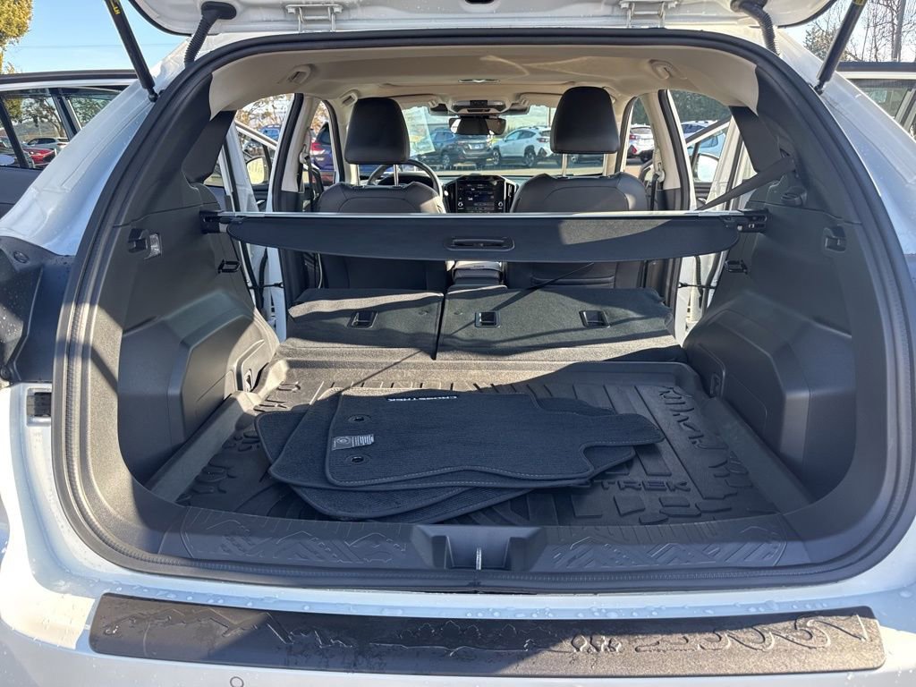 Certified 2025 Subaru Crosstrek 2.5i Limited w/ Crosstrek Mirror Package image 17