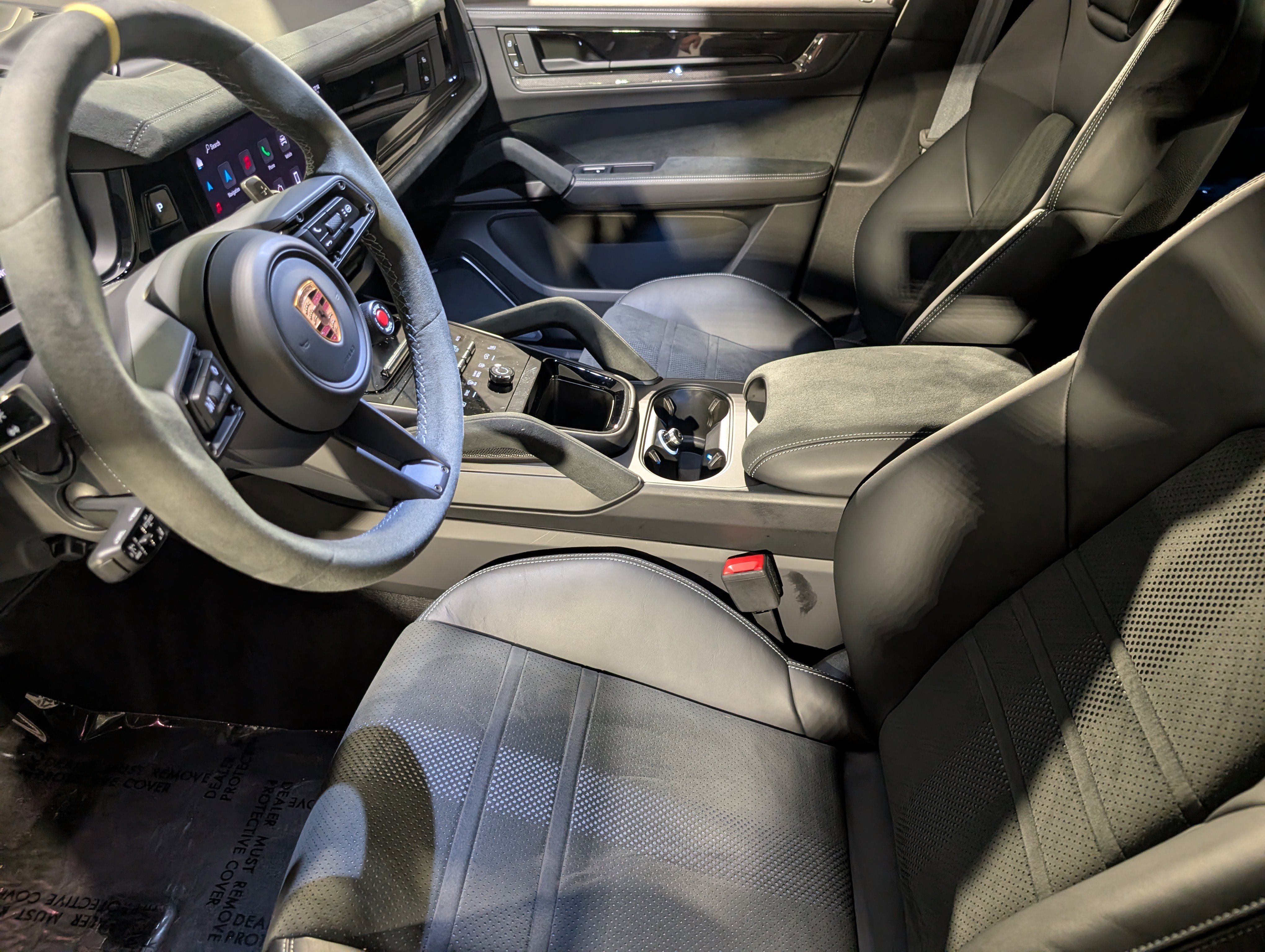 Certified 2025 Porsche Cayenne Turbo GT AWD/4WD image 4