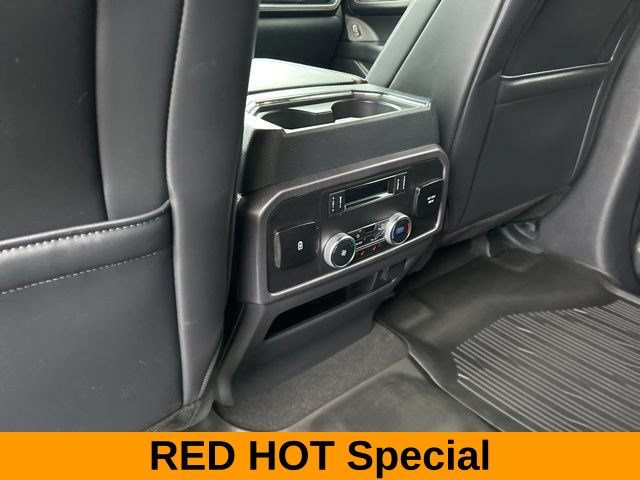 Used 2023 Ford Expedition Platinum AWD/4WD image 33